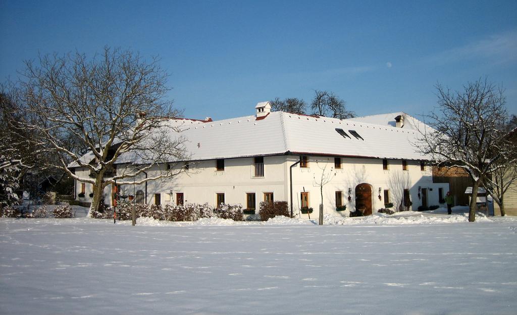 Vitalhof Roithinger Grieskirchen Buitenkant foto